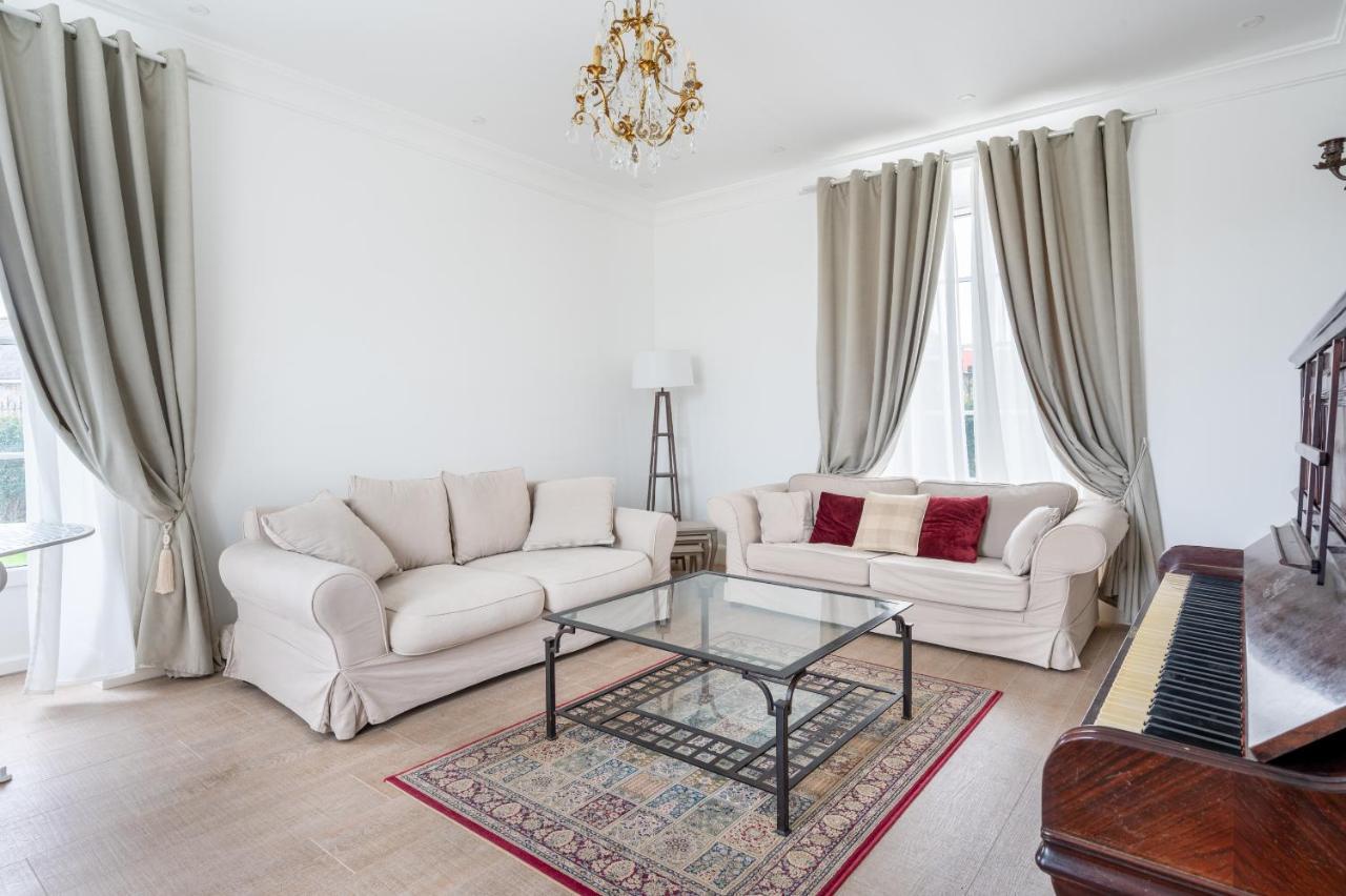 Domaine Les Jardins Darsene Bed & Breakfast Tinténiac Екстериор снимка